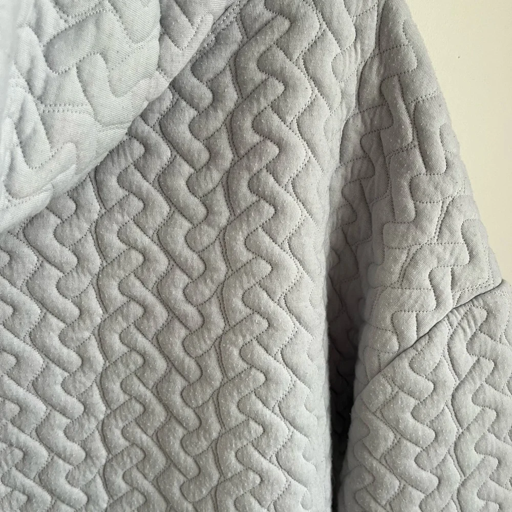 GAP Light Gray Quilted Cowl Neck Sweater - Picture 2 of 5